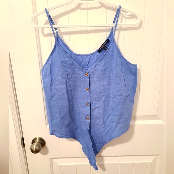 🌟 Denim Tie Tank Top Size Large - Picture 1 of 7